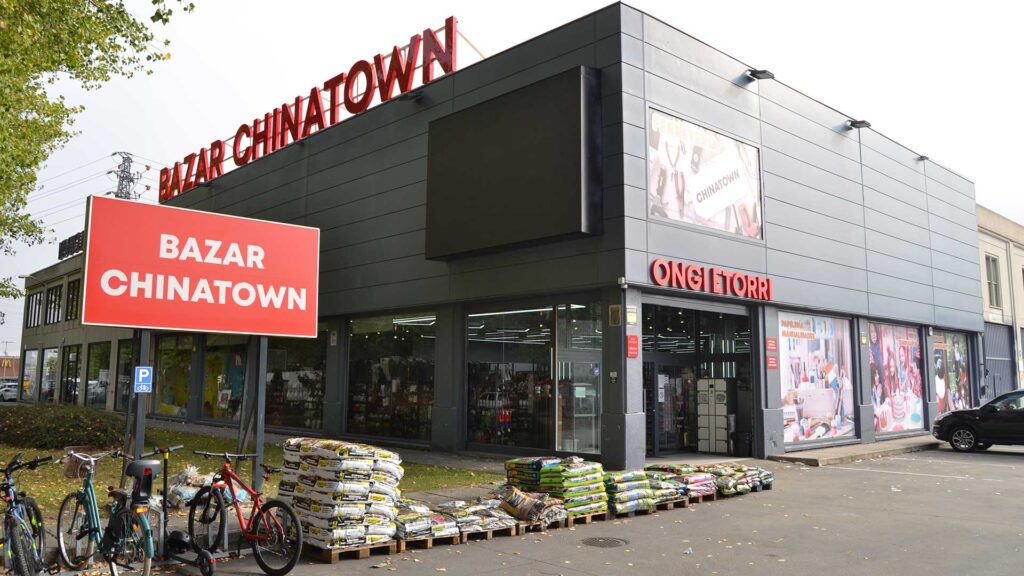 exterior-2-bazar-chinatown-gamarra-online-vitoria-gasteiz